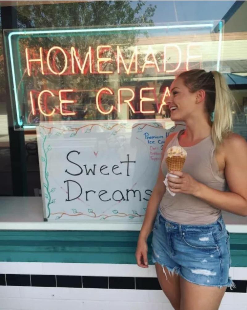 Sweet Dreams Ice Cream Cafe
